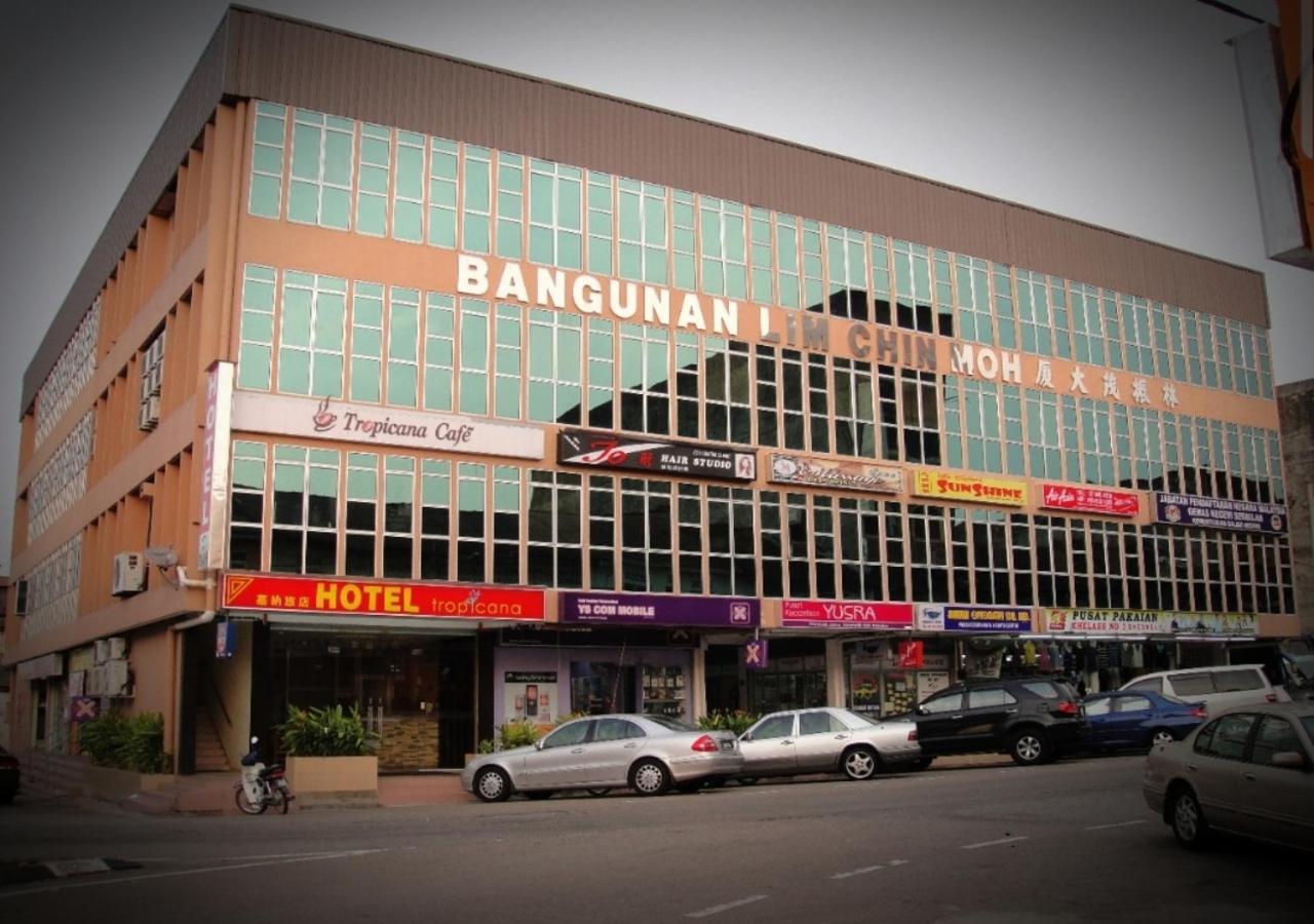 Tropicana Hotel Gemas Exterior foto